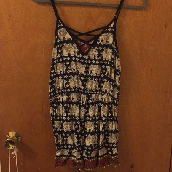 Romper - Picture 2 of 2